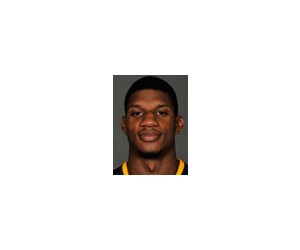 Aaron Brown basketball player - SF