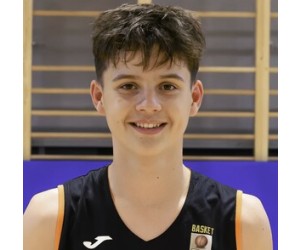 Adrian Piasecki basketball player - PF