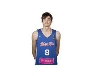 Adriel Linares basketball player photo 1