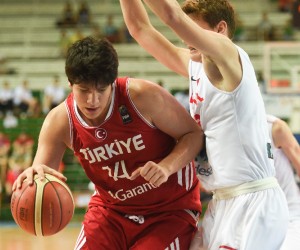 Ahmet Duran basketball player - C