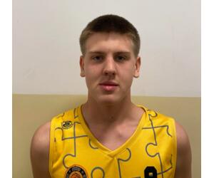 Alan Mering basketball player - PF