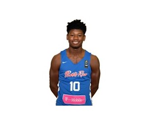 Alejandro Vasquez basketball player photo 1