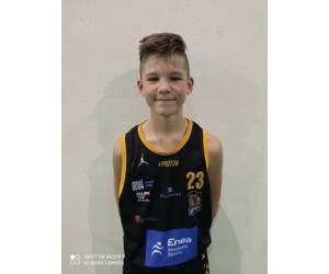 Aleks Szostak basketball player - SG