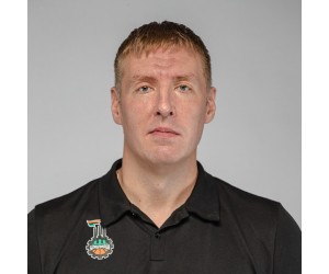 Aleksei Komarov basketball player photo 2