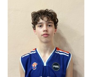Amir Karnaukhov basketball player
