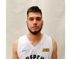 Anatolii Guzikov basketball player photo 3