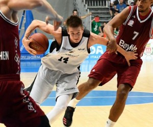 Andrea Mezzanotte basketball player - PF