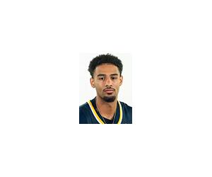 Andreo Ash basketball player - PF