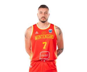 Andrija Slavkovic basketball player photo 4