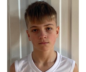 Anton Bezzub basketball player