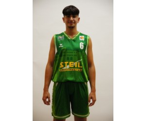 Arda Bozoglan basketball player - SG