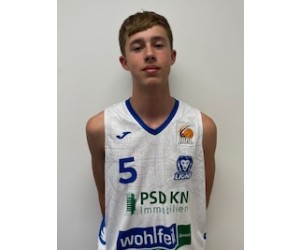 Ari Hildebrandt basketball player