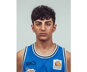 Arian Hamzei basketball player photo 2