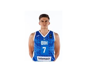 Armin Hrstic basketball player - SF