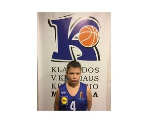 Arnas Knystautas basketball player - PG