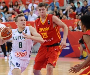 Arnas Velicka basketball player photo 2