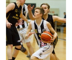 Arnor Hermannsson basketball player - PG