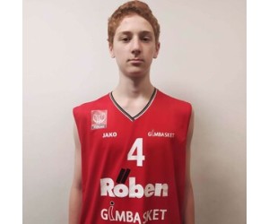 Arsenii Tretiakov basketball player - SG