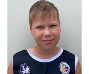 Artem Babichuk basketball player