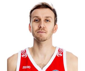 Artem Komolov basketball player photo 4