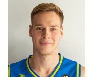 Artem Kuzmin basketball player photo 4