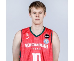 Artem Oreshnikov basketball player photo 3