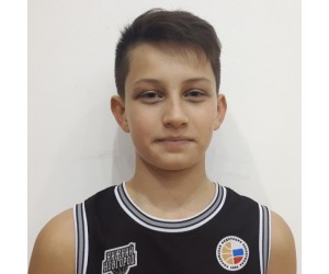 Artem Oskalin basketball player - G/F