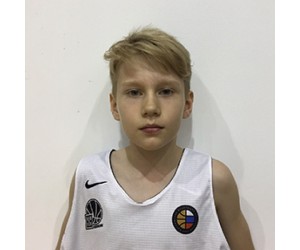 Artem Pichugin basketball player photo 1
