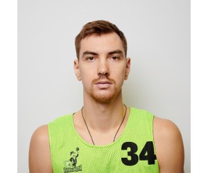 Artem Rusakov basketball player photo 2