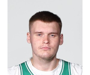Artem Studzinskiy basketball player photo 3