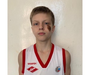 Artem Vara basketball player photo 1