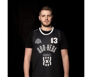 Artem Vikhrov basketball player photo 3