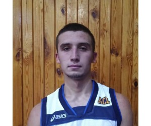 Artem Zverev basketball player photo 2