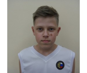 Artemiy Kolmakov basketball player photo 1