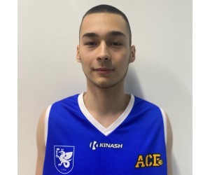 Artur Kalmetev basketball player photo 2