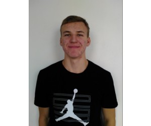 Artur Konontsuk basketball player photo 2