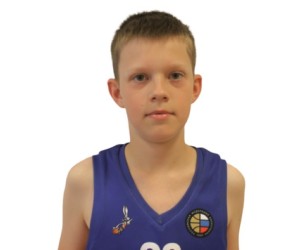 Artyom Uglov basketball player photo 1