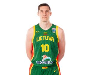Azuolas Tubelis basketball player photo 5