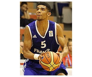 Bathiste Tchouaffe basketball player photo 2