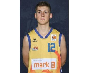 Benedikt Korzeniewski basketball player