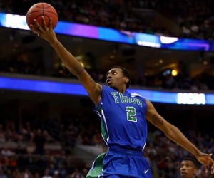 Bernard Thompson basketball player photo 1