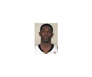 Bobby Jones basketball player - PF/SF