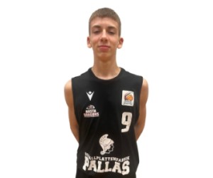 Carlo Ewest basketball player - SF