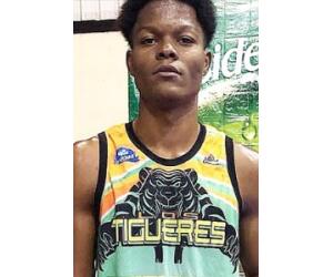 Carlos Joensy Rivera Mota basketball player