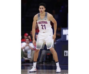 Chance Comanche basketball player photo 1