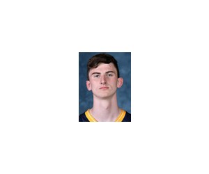 Cian Sullivan basketball player - C