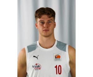 Danas Kazakevicius basketball player photo 2