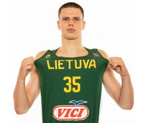 Danielius Lavrinovicius basketball player photo 2