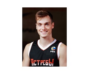 Daniil Axenov basketball player photo 1