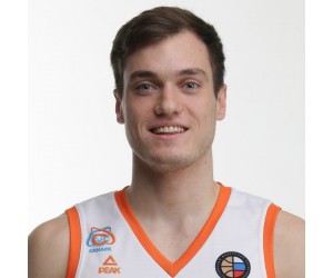 Daniil Axenov basketball player photo 3